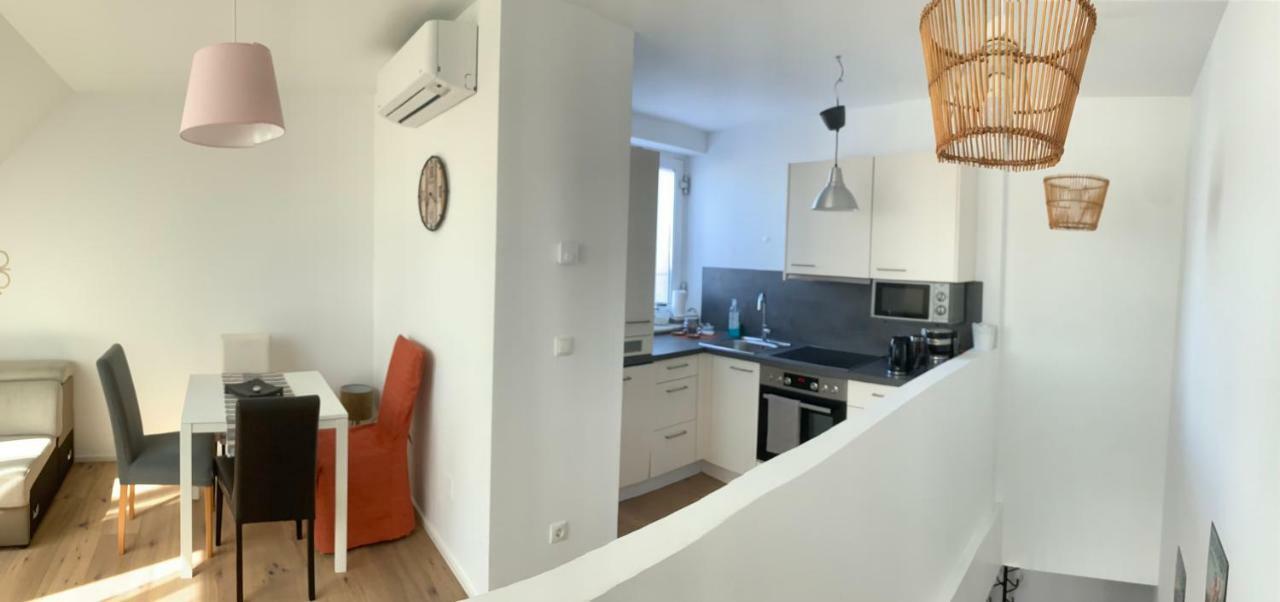 Double Floor Apartment Vienna Esterno foto